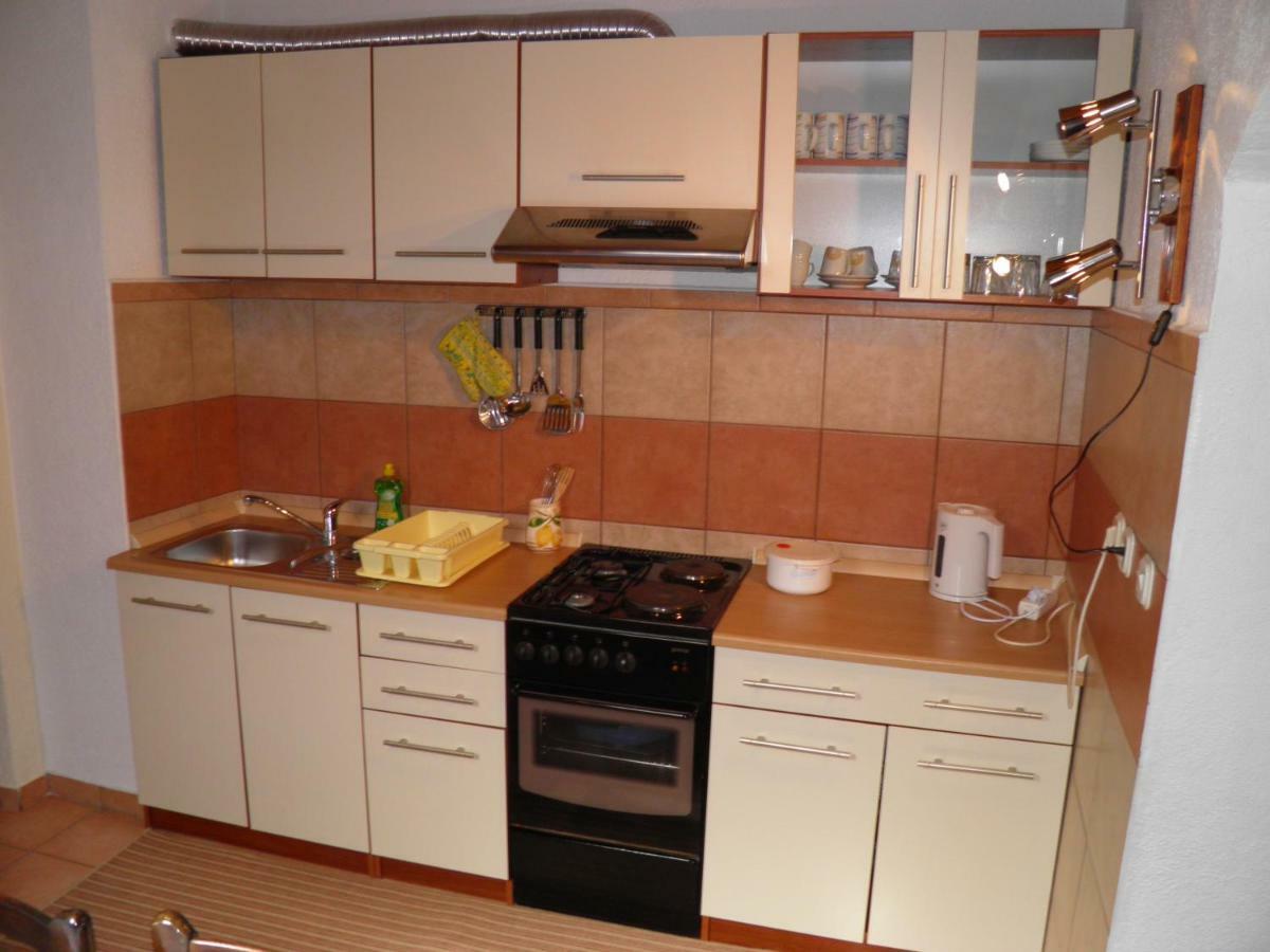 Apartman Mia Biograd بيوغْغاد نا موغو المظهر الخارجي الصورة