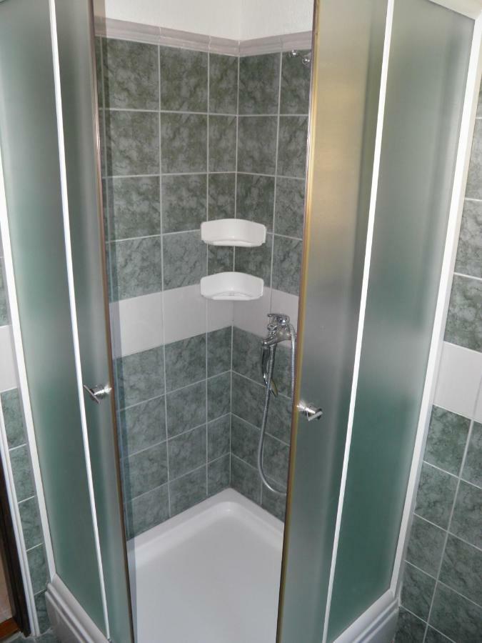 Apartman Mia Biograd بيوغْغاد نا موغو المظهر الخارجي الصورة