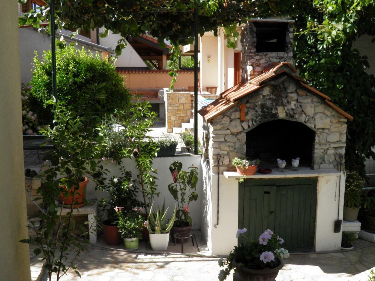 Apartman Mia Biograd بيوغْغاد نا موغو المظهر الخارجي الصورة